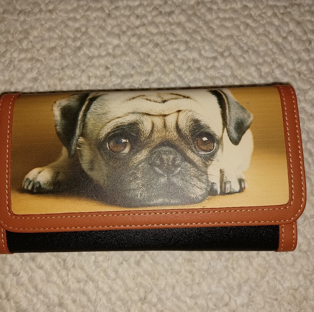 women's adorable pug trifold wallet